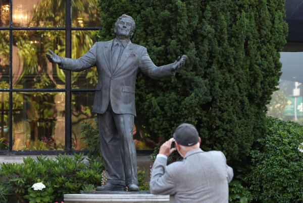 Epoch Times Photo
