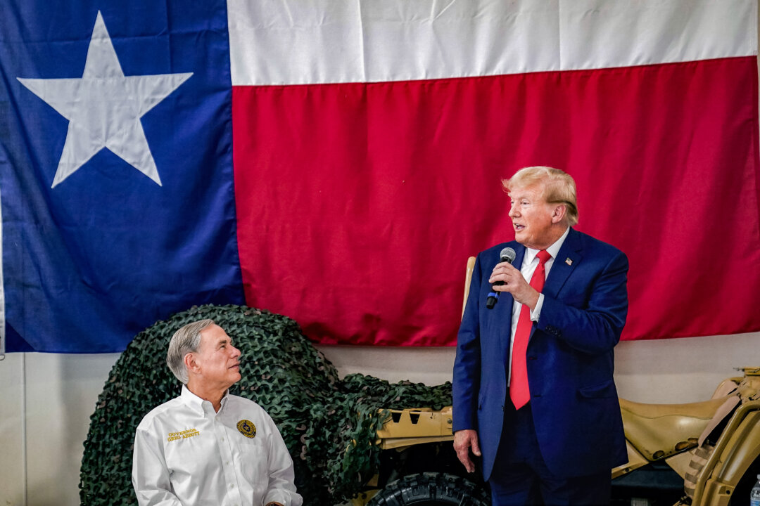 Trump Says Texas Gov. Abbott ‘Absolutely’ on His List of Potential Vice ...