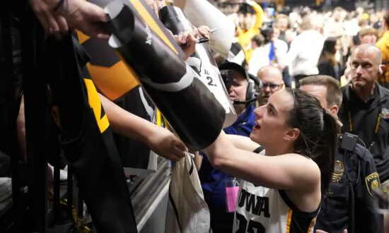Iowa Star Caitlin Clark Declares for WNBA Draft, Will Skip Final Season of College Eligibility