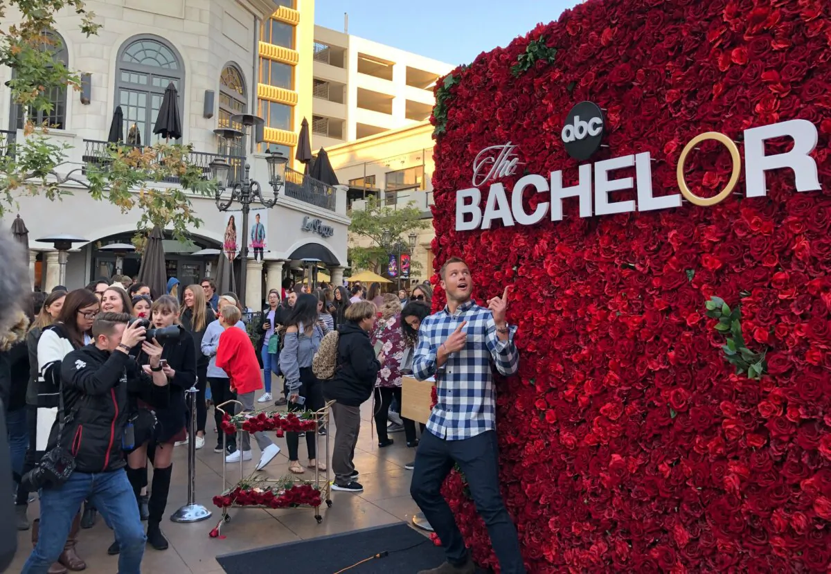 The new season of 'The Bachelor' promoted at the Grove shopping center in Los Angeles, Calif., on Jan. 4, 2019. (Daniel Slim/AFP via Getty Images)