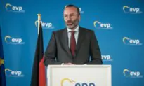 Leader of European Parliament’s Largest Bloc Calls for Tougher China Trade Policy