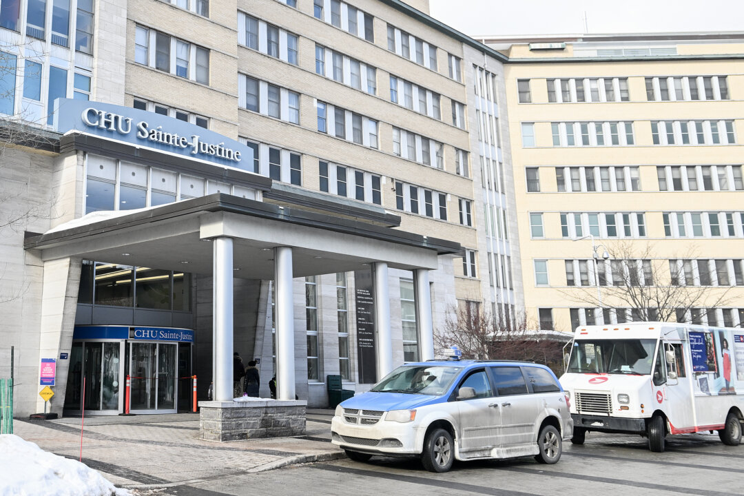 Montreal Children’s Hospitals Ask Parents to Avoid ER for Minor Health Issues