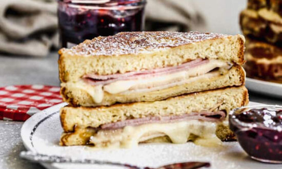 Monte Cristo Sandwich