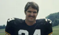 Andy Russell, a Star Outside Linebacker Who Helped Turn the Steelers Into Champions, Dies at 82