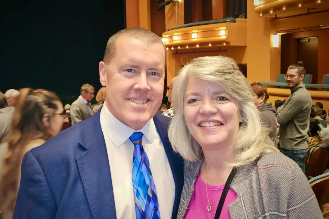 Richard and Debbie Blandford attended Shen Yun Performing Arts at the Aronoff Center for the Arts in Cincinnati on March 2, 2024. (Charlie Lu/The Epoch Times)
