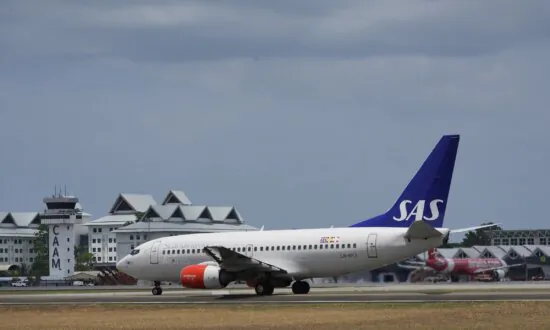 A Medical Plane Carrying Norway’s King Departs Malaysia, the Day After He Received a Pacemaker
