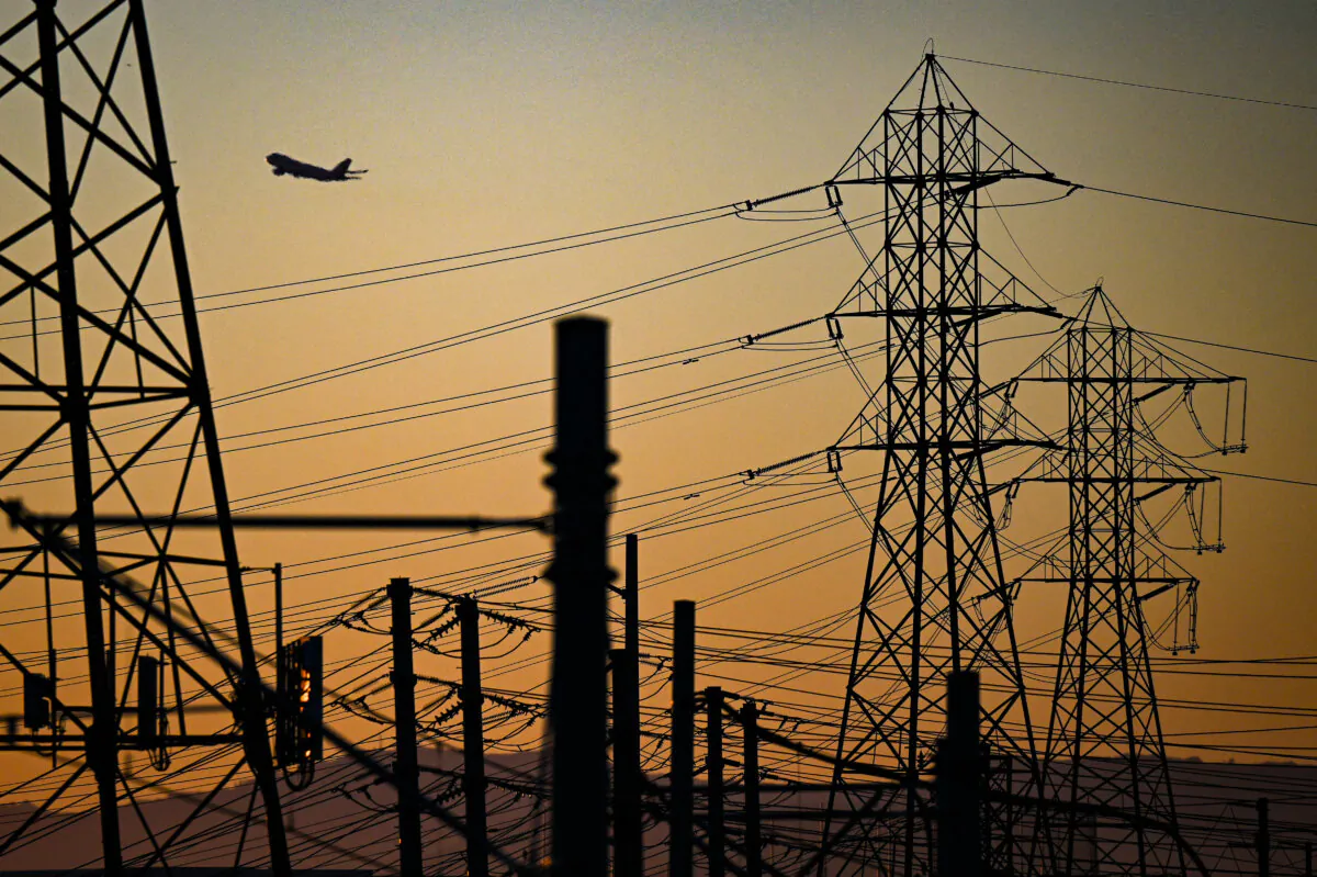 Electric power lines at sunset in El Segundo, California, on Aug. 31, 2022. (Patrick T. Fallon/AFP via Getty Images)