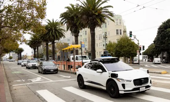 Man Held in Attempt to Steal Waymo Self-Driving Vehicle in Downtown LA