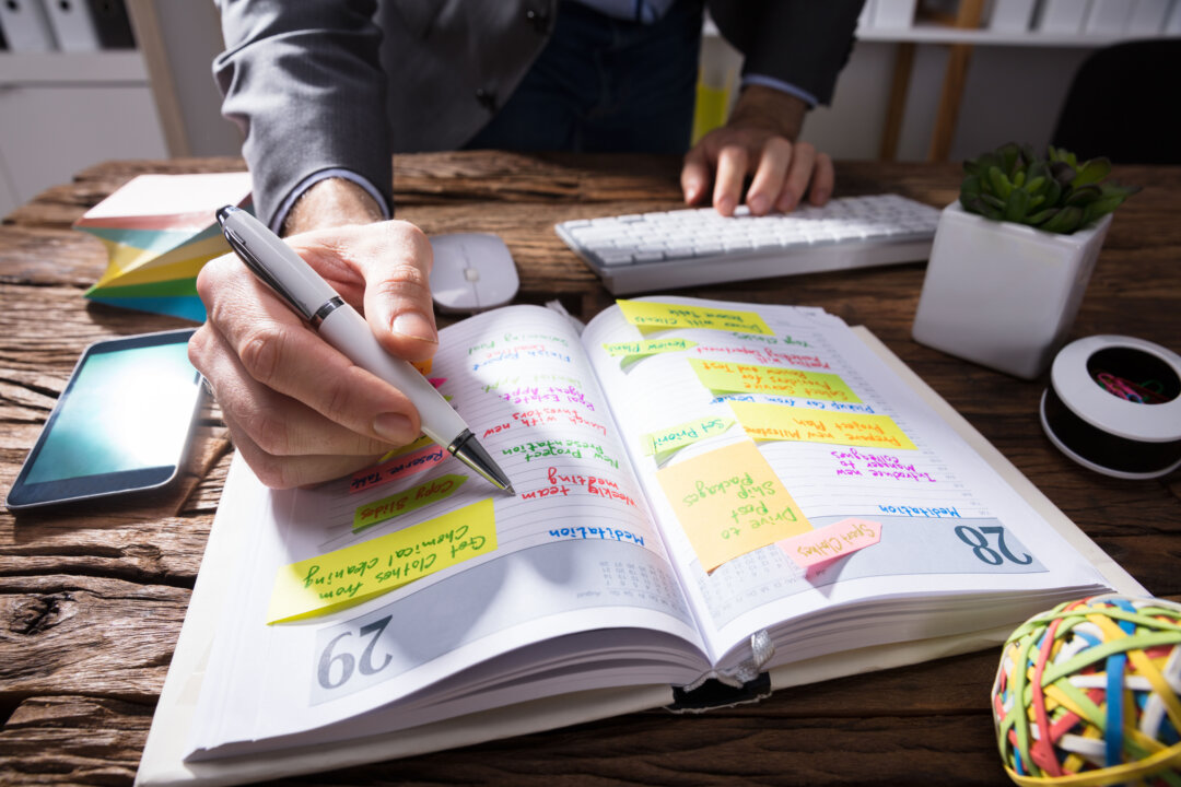 8 Simple Ways to Strengthen Your Work Ethic | The Epoch Times