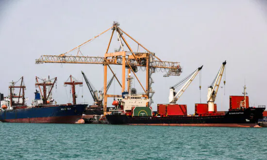 Ships Entering Yemeni Waters Must Obtain Permit: Houthi
