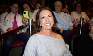 Dancer Appreciates Shen Yun’s Depth of Talent and Training