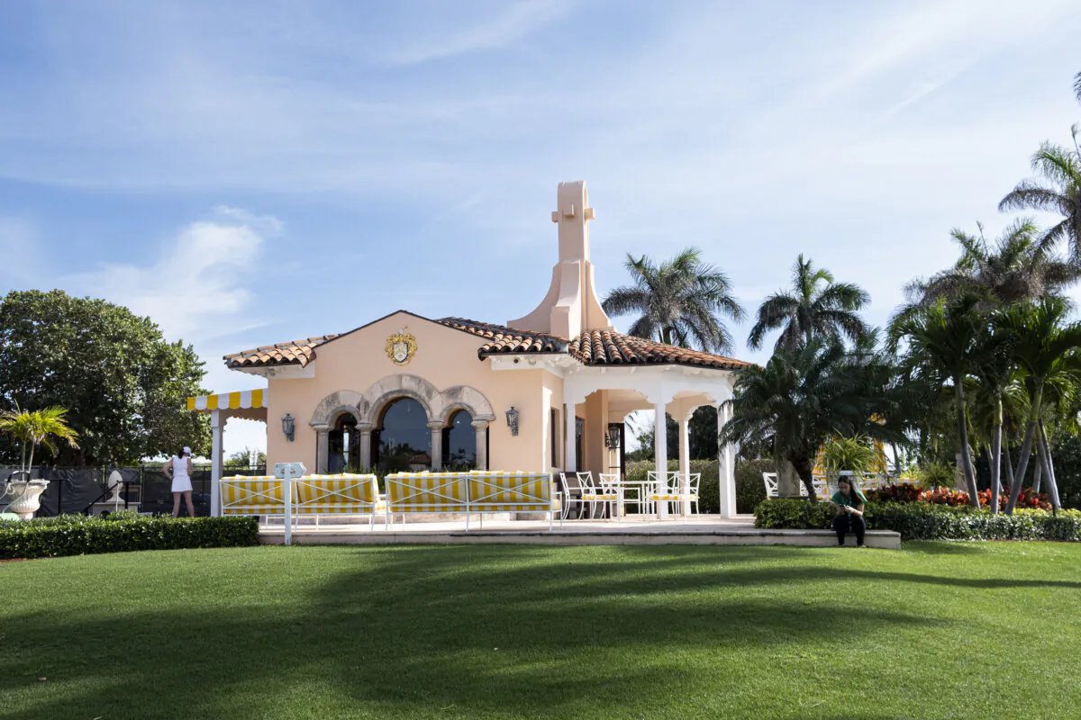 The Mar-a-Lago Club in Palm Beach, Fla., on March 5, 2024. (Madalina Vasiliu/The Epoch Times)