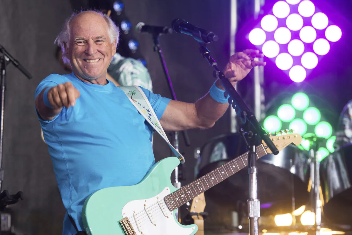 Jimmy Buffett performs on NBC's "Today" show in New York on July 29, 2016. (Charles Sykes/Invision/AP)