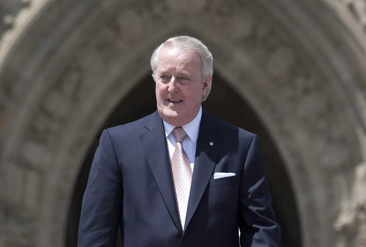 Former Prime Minister Brian Mulroney leaves Parliament Hill in Ottawa on June 6, 2012.  (The Canadian Press/Adrian Wyld)