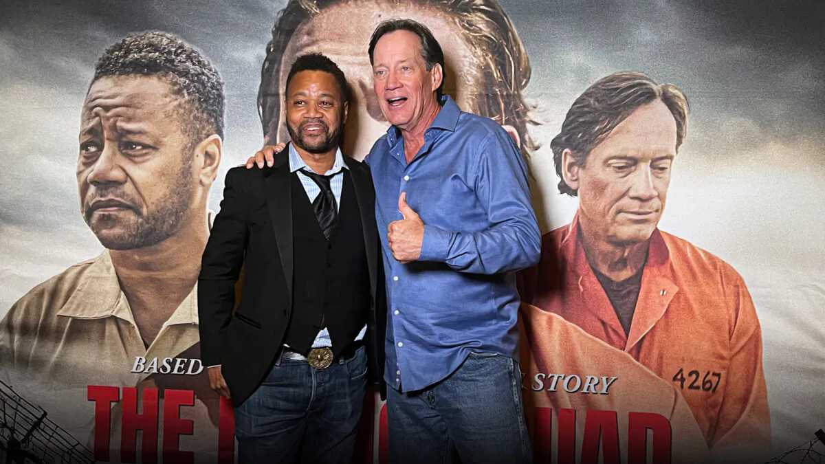 Cuba Gooding Jr. (L) and Kevin Sorbo at the screening of "The Firing Squad" at the Warner Bros. Studio in Los Angeles on March 2, 2024. (The Epoch Times)