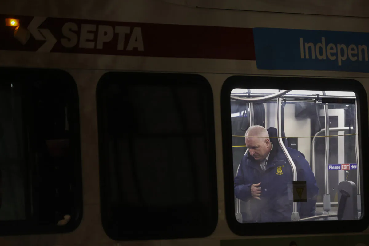 Police respond to a deadly shooting on a SEPTA bus in South Philadelphia on March 5, 2024. (Heather Khalifa/The Philadelphia Inquirer via AP)