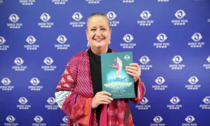 Moved to Tears by Emotion, Sense of Connection With Shen Yun: Canberra Singer