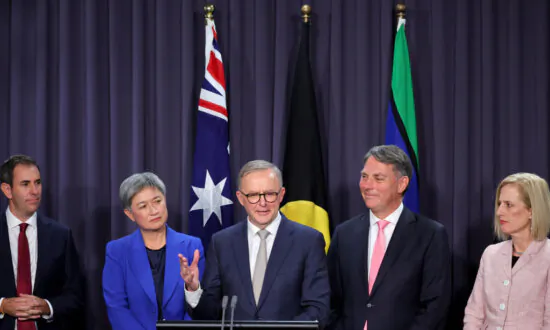 Treasurer Denies ‘Gang of Four’ Situation Within the Albanese Government