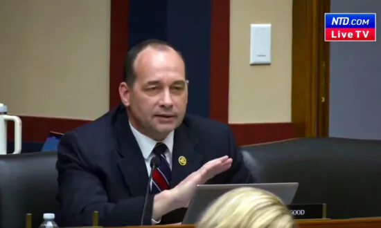 Congressman Calls out ‘DEI Bloat’ in Large Public Universities