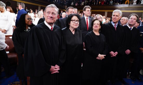 Absence of 3 Conservative Judges From State of the Union Address Turns Political