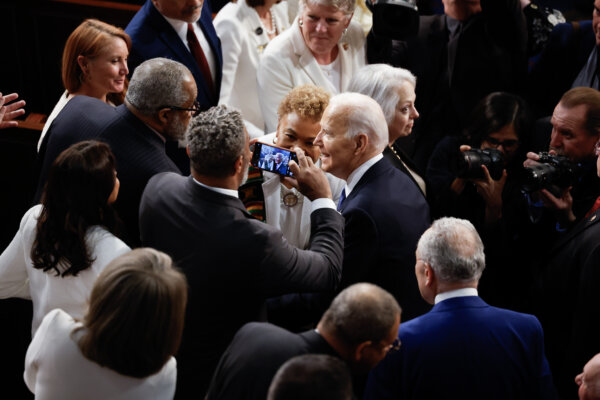 Epoch Times Photo