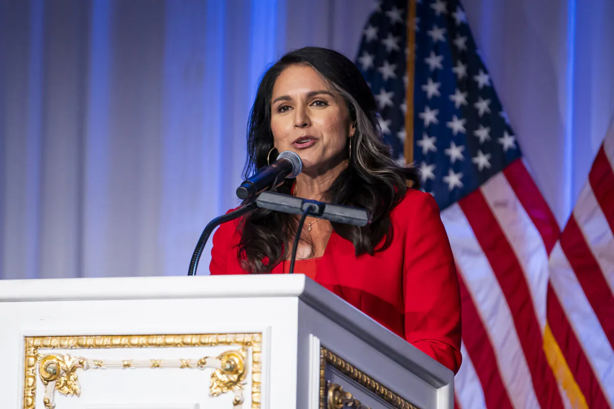 Former congresswoman Tulsi Gabbard speaks at a 917 Society event at the Mar-a-Lago Club in Palm Beach, Fla., on March 7, 2024. (Madalina Vasiliu/The Epoch Times)