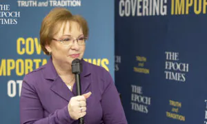 ‘Freedom Wins’: ‘Moms for America’ Founder Sounds Alarm on School Curriculum, Urges Mothers to Take Action