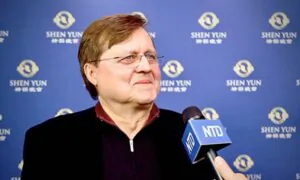 Academy Founder Sees Universal Values in Shen Yun