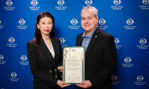 Shen Yun Performing Arts Shows Us ‘We’re Not Alone in This World,’ Says California Mayor