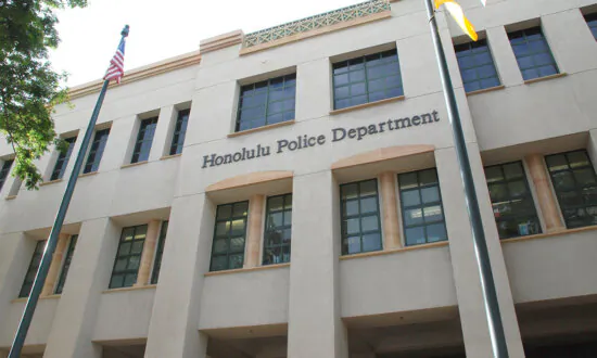 Dad Kills Wife and 3 Children in Murder-Suicide