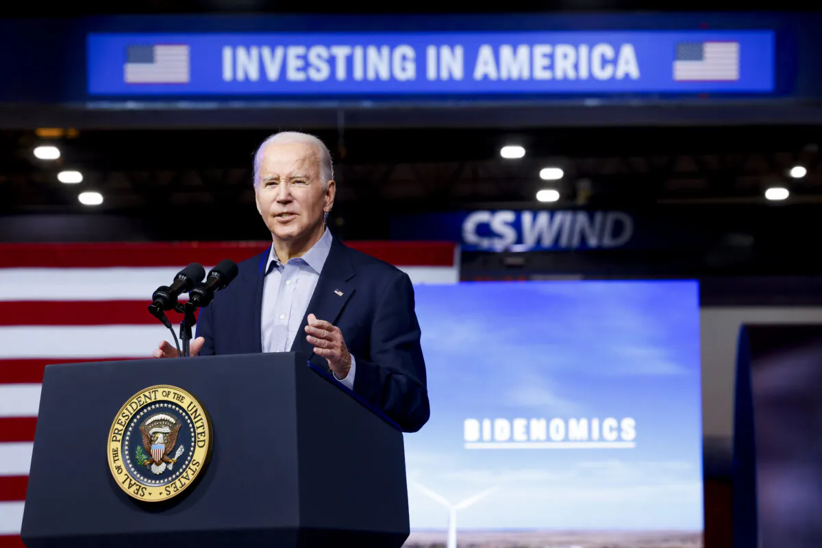 President Joe Biden speaks about Bidenomics at CS Wind, in Pueblo, Colo., on Nov. 29, 2023. (Michael Ciaglo/Getty Images)