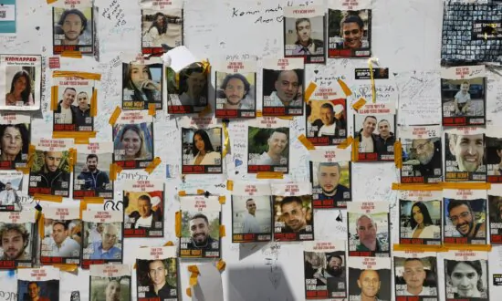 ‘Deal on the Table’: Biden, 17 Other World Leaders Urge Hamas to Release Hostages
