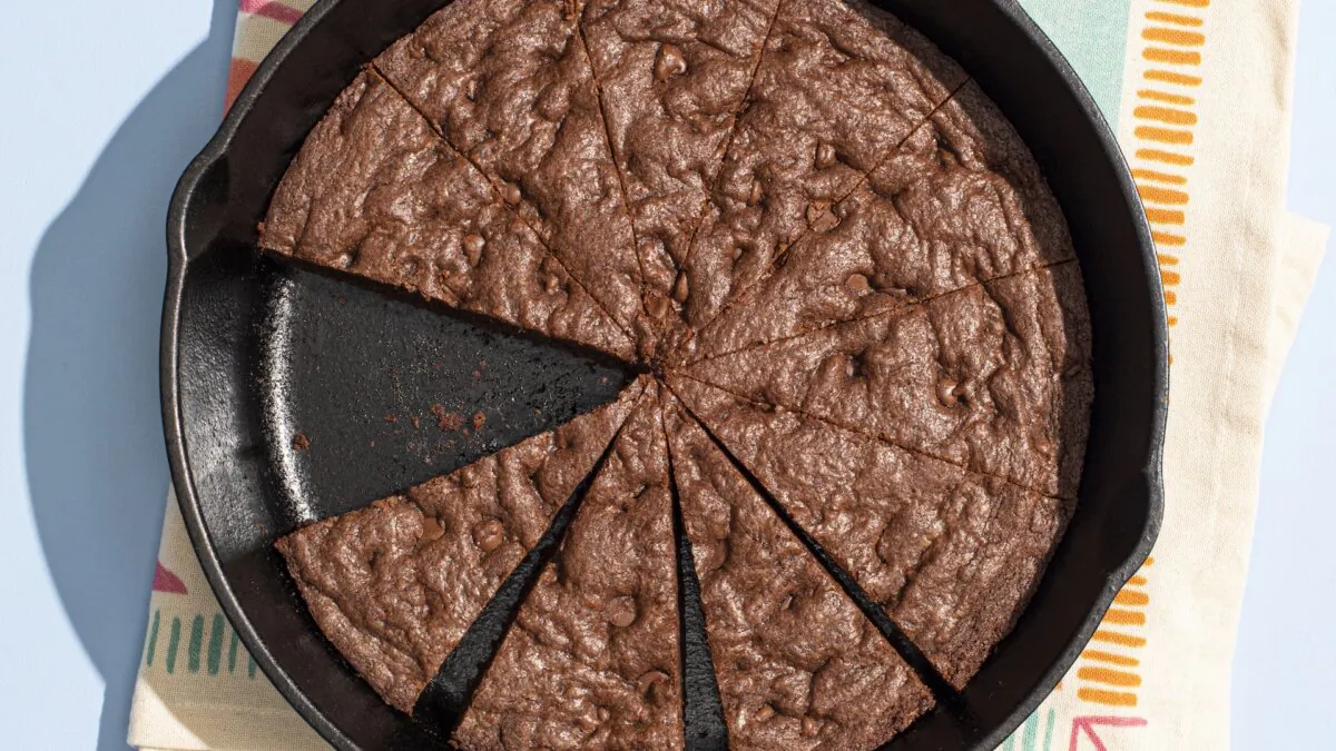 Every serving offers a crispy edge and a fudgy middle. (Kevin White/TNS)