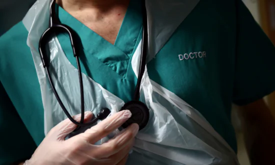 Campaigners Concerned Private Clinics Can Still Administer Puberty Blockers