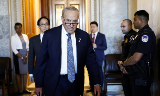 Schumer Urges New Israeli Elections, Calls Netanyahu Obstacle to Peace With Palestinians