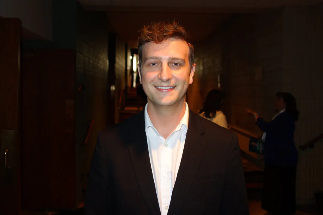 Actor Mark Haptonstall at Shen Yun at Pikes Peak Center for the Performing Arts in Colorado Springs, on March 16, 2024. (Lily   Yu/The Epoch Times)