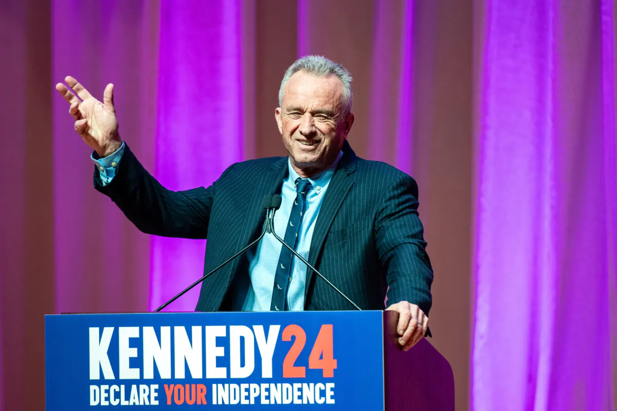 Robert F. Kennedy Jr. at a voter rally in Grand Rapids, Mich., on Feb. 10, 2024. (Mitch Ranger / The Epoch Times)