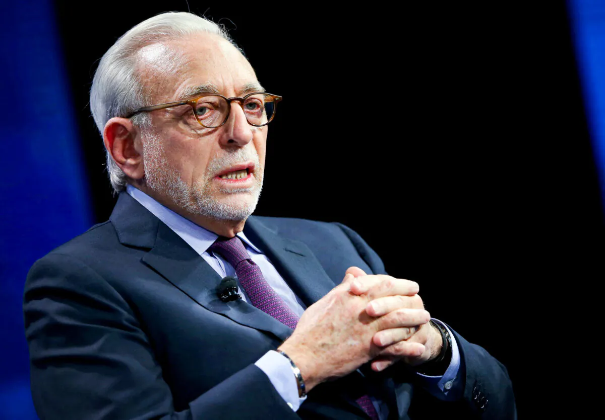 Nelson Peltz, founding partner of Trian Fund Management LP., speaks at the WSJD Live conference in Laguna Beach, Calif. on Oct. 25, 2016. (Mike Blake/Reuters)