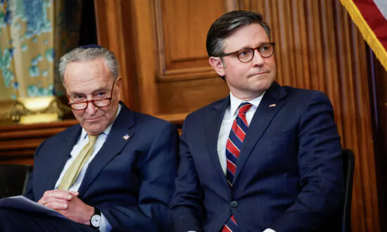 Congressional Leaders Announce Deal to Avert Shutdown