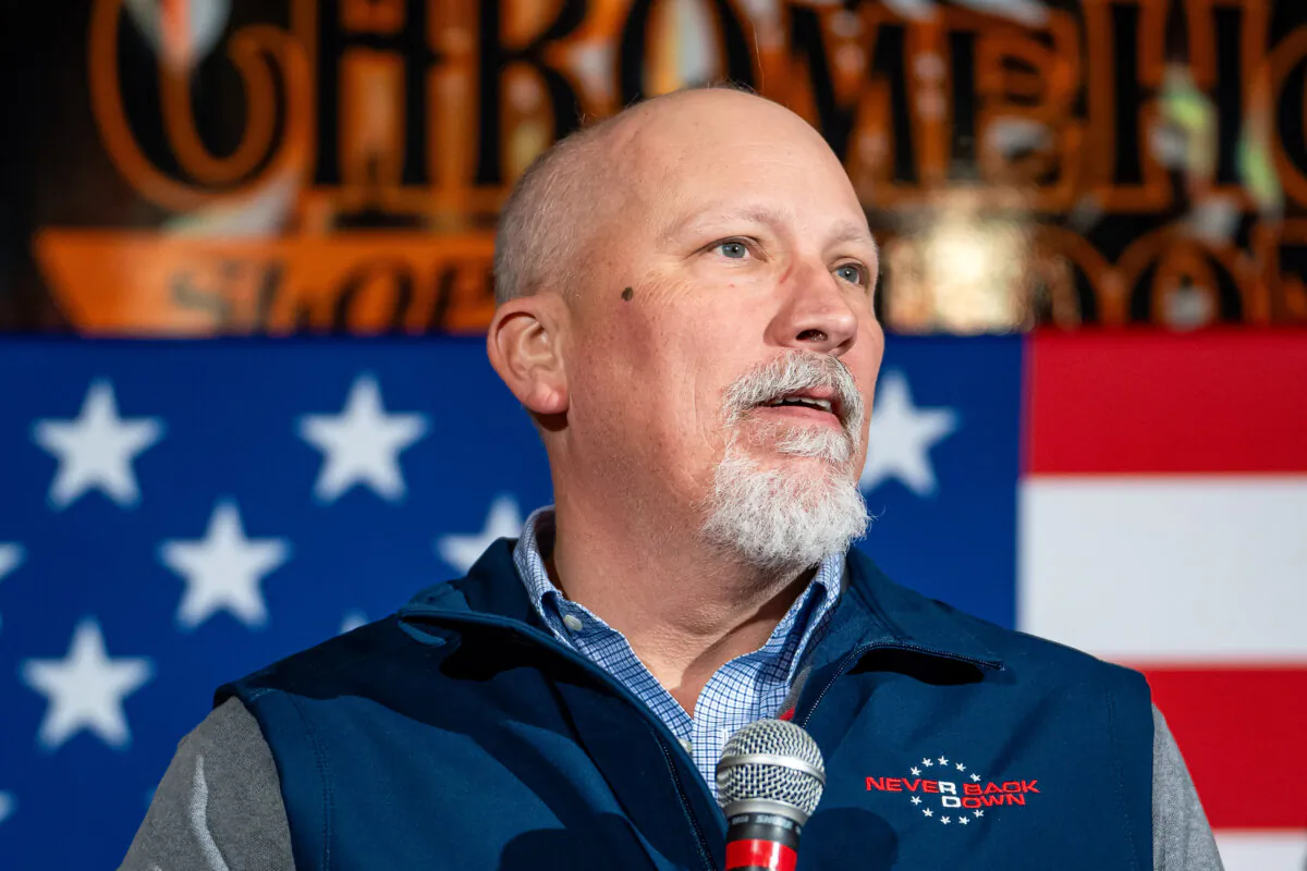Rep. Chip Roy (R-Texas) speaks during a campaign event with Republican presidential candidate Florida Gov. Ron DeSantis in Cedar Rapids, Iowa, on Jan. 14, 2024. (Madalina Vasiliu/The Epoch Times)
