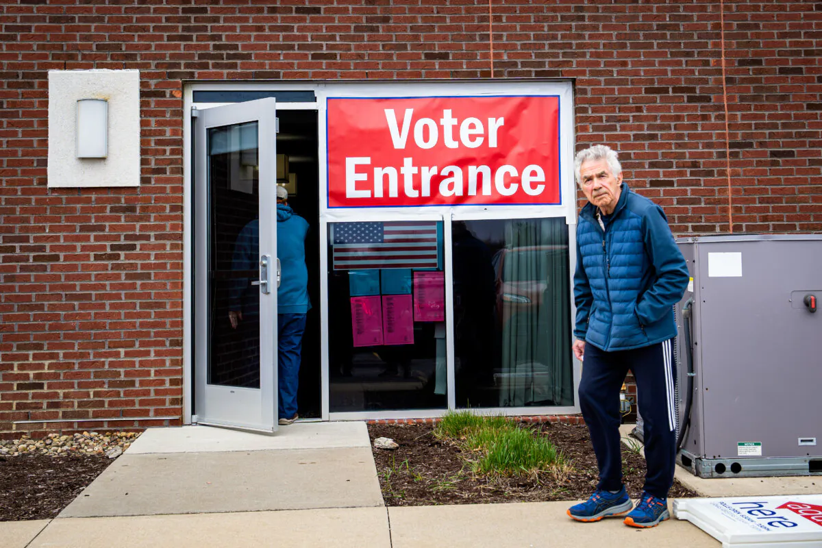A polling site in Avon, Ohio, on March 19, 2024. (Madalina Vasiliu/The Epoch Times)
