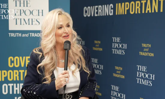 American Singer-Songwriter Talks Veterans, Advocacy Amid COVID Struggles