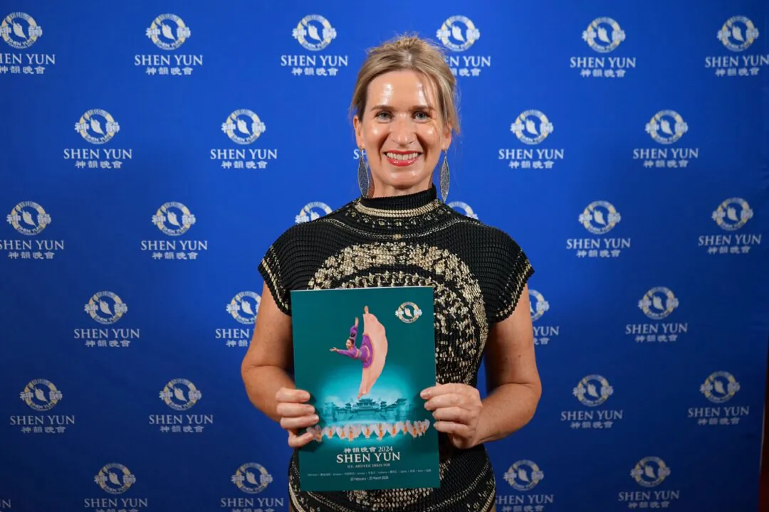 Helga Lucas watches Shen Yun in Perth, Australia, on March 20, 2024. (NTD)