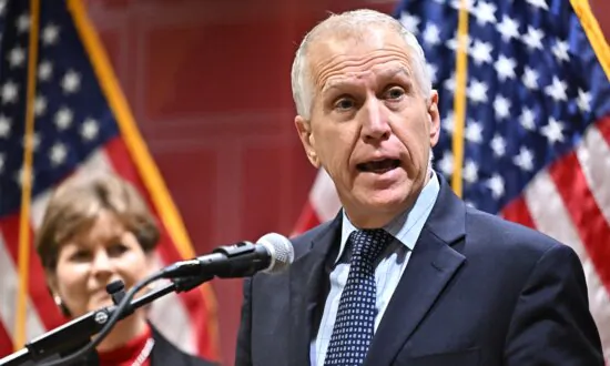 TikTok Fan Makes Death Threat Against GOP Senator Over App Legislation