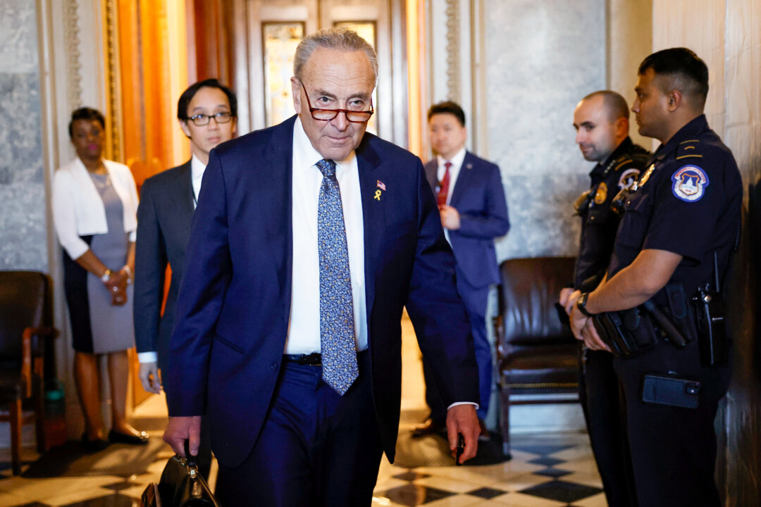 Democrats Look to Challenge Republicans on Border Security - Vimarsana News