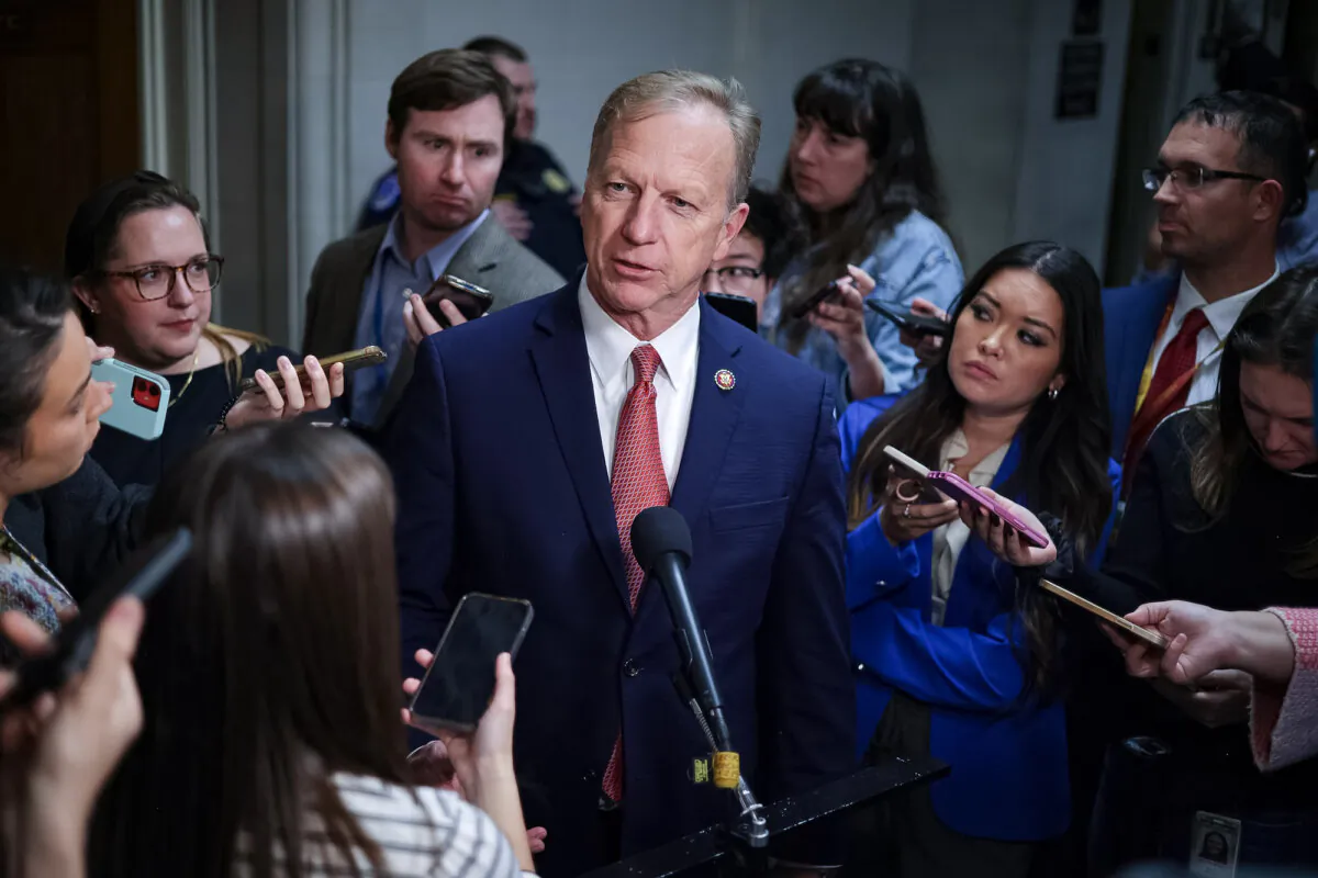 Rep. Kevin Hern (R-Oklahoma), chair of the Republican Study Committee (RSC), speaks to reporters on Capitol Hill in Washington on Oct. 23, 2023. (Alex Wong/Getty Images)