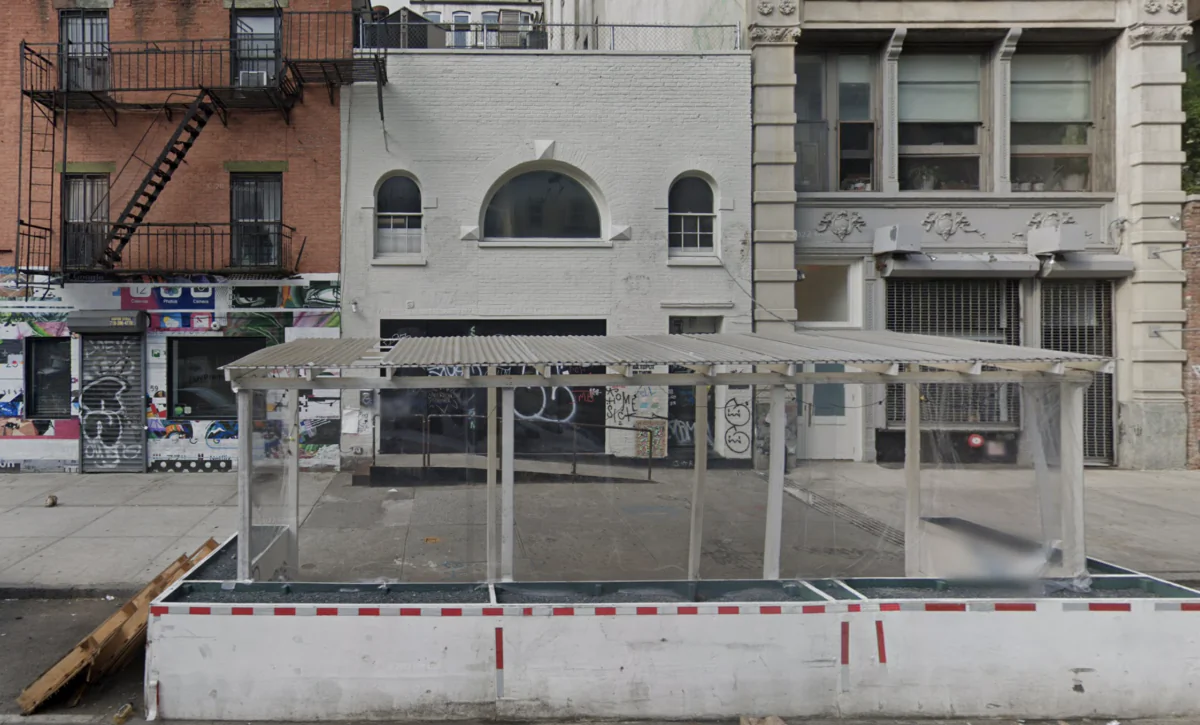 Angelina Jolie's "Atelier Jolie" clothing store and Jean-Michel Basquiat's former studio, previously owned by Andy Warhol, in New York City. (Google Street View)