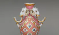 White Gold: Rival 18th-Century Porcelain Manufactories