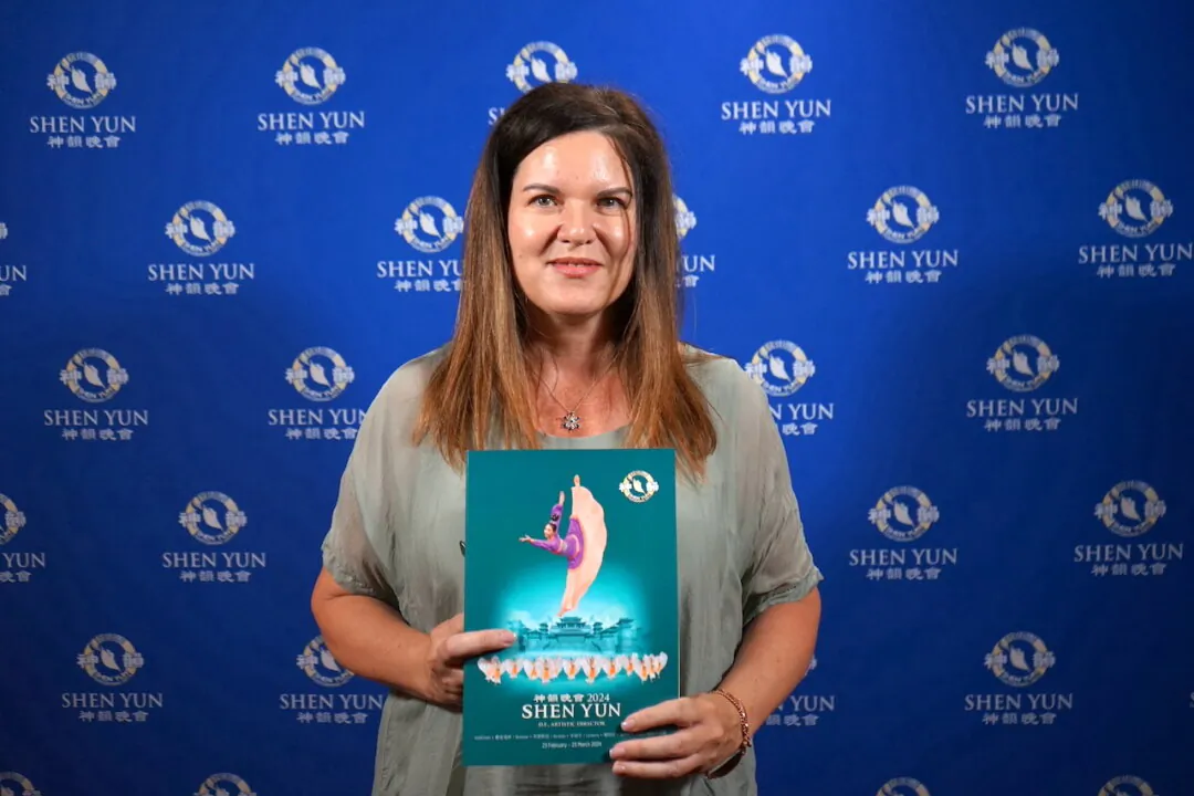 Christa Lourens attends Shen Yun performing arts at His Majesty's Theatre in Perth, Australia on March 22, 2024. (NTD)