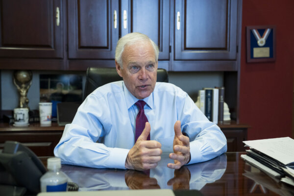 Epoch Times Photo